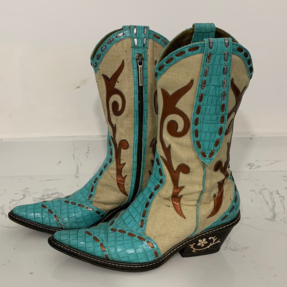 Donald J Pliner Western Couture Boots